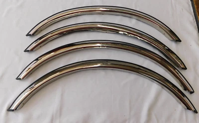 1996 1998 Ford Thunderbird Wheel Lip Mouldings Trim Set nos 1997 + Cougar T-Bird - Image 1 of 4