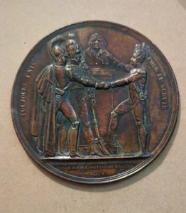 LOUIS XVIII - ROI DE FRANCE - PLAQUE RONDE EN BRONZE - Picture 1 of 4