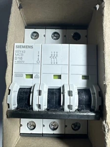 Nuevo disyuntor Siemens 5SY4 316-8 16A, 3 polos, 400V, 10KA ENVÍO GRATIS - Imagen 1 de 2