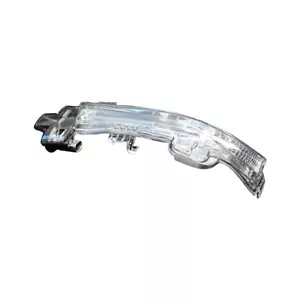 For Volvo S60 V40 V60 S80 1118 Mirror Turn Signal Light Lamp Indicator Right - Picture 1 of 7