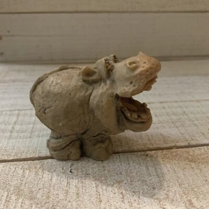 Frumps Tubby Hippo Sculpture Mouth Open Made in USA Hippopotamus House Hippo - Picture 1 of 7