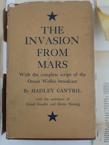 Unique Lot INVASION FROM MARS Cantril + Signed Note + Lecture Notes + Clippings - Picture 1 of 11
