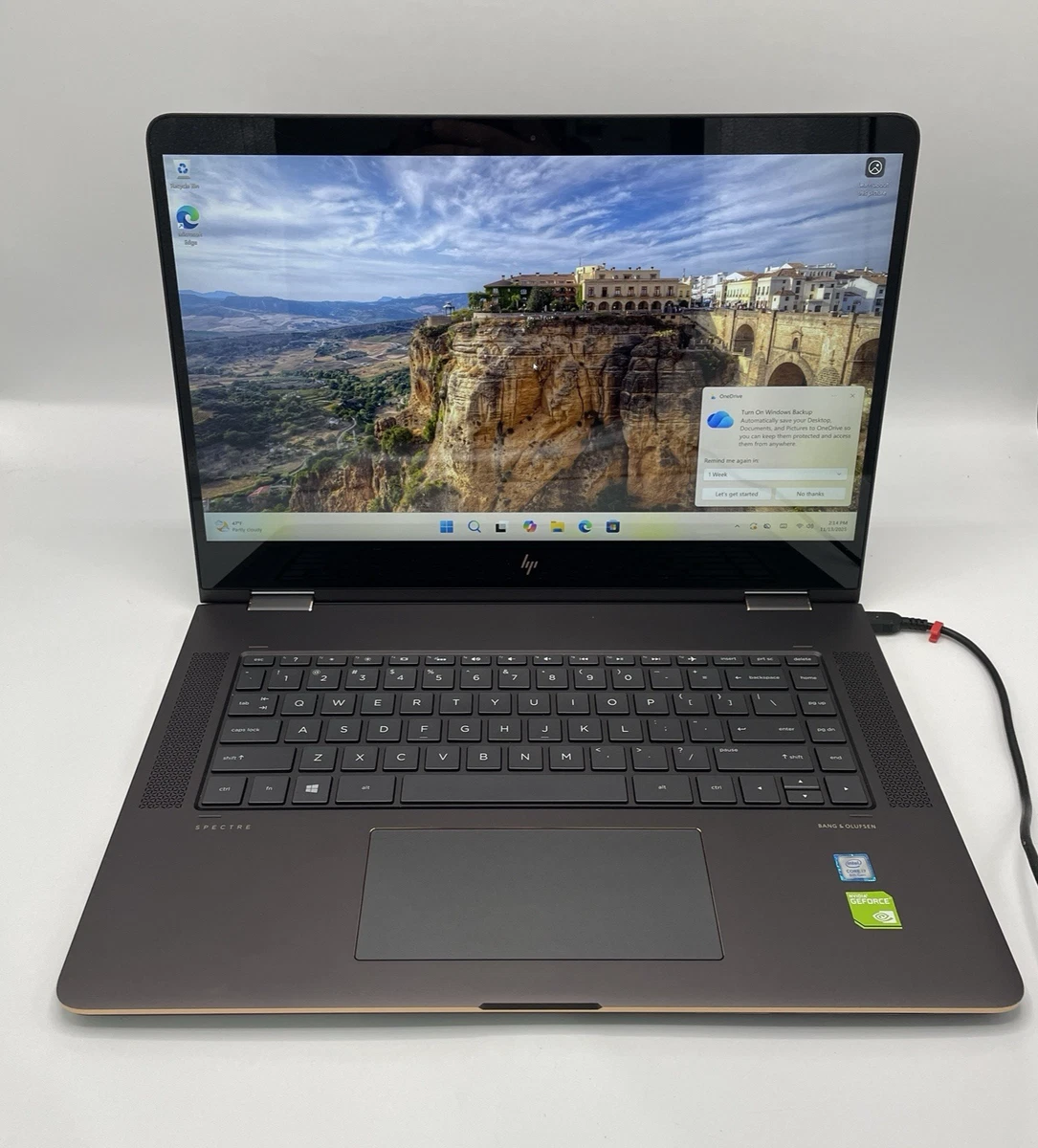 【くん】【4K】HP Spectre x360 13 1TB 16GB Notebook HP Spectre x360 13t conversível 2 em 1 em ouro rosa