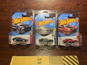 Hot Wheels DeLorean Collector Set Mattel Creations Exclusive + More Variations - Picture 1 of 24