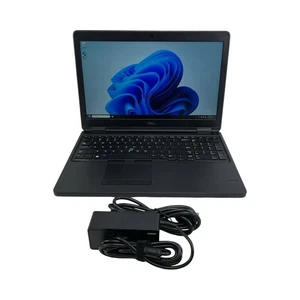 Dell Latitude E5550 15" computer portatile Intel Core i5-4310u 16 GB RAM 256 GB SSD Windows 11 - Foto 1 di 23
