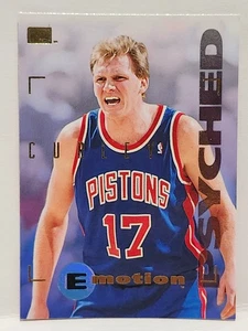 1994-95 Skybox Emotion Bill Curley #26 (RC) Detroit Pistons - Foto 1 di 2