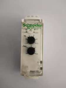 SCHNEIDER RM17TA00 ELECTRONIC TIMER VOLTAGE 220VAC FREE FAST SHIPPING - Picture 1 of 11