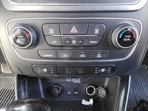OEM Temperature Control Automatic Temperature Control Fits 14-15 SORENTO 1283704 - Picture 1 of 12