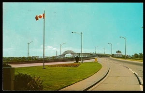 Canada Approach BLUEWATER BRIDGE Linking PORT HURON MI to SARNIA Ontario Vintage PC - Bild 1 von 3