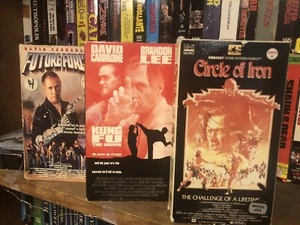 VHS David Carradine Set Kung Fu The Movie, Future Force etc. - Picture 1 of 7