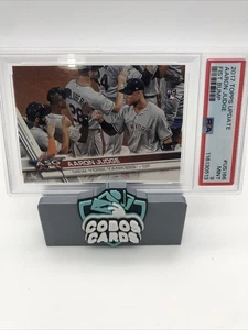 Aggiornamento Topps 2017 Aaron Judge Fist Bump PSA 9 - Foto 1 di 2