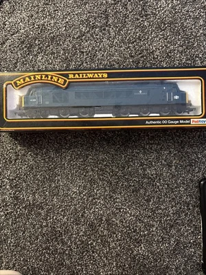 OO Gauge Mainline 37-051 Class 45 45039 the Manchester Regiment BR Blue Livery - Image 1 of 4