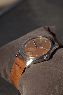 Vintage Omega 2639‑8 Jumbo 36mm – Tropical Dial – Cal. 265 – Excellent Condition - Image 1 of 4