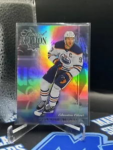 2023-24 Upper Deck Series 1 edizione speciale #SE-26 Connor McDavid quasi nuovo + - Foto 1 di 4