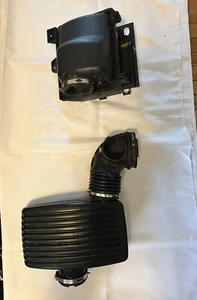 94-96 Chevy Impala SS 5.7L LT1 350 OEM Air Intake Box & Filter - Picture 1 of 11