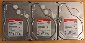 Toshiba X300 4TB 3,5 Zoll Intern HD CMR SATA 6,0 GB/s 7200 RPM 128 MB Cache - Bild 1 von 4
