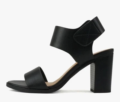 Soda sz 9 Women Open Round Toe Chunky Heel Ankle Strap High Heel Dress Sandals - Image 1 of 3