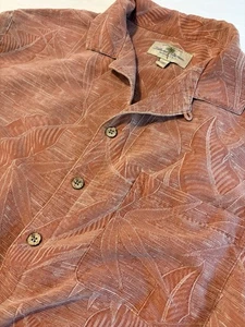 Island Shores Camicia Uomo Grande Lavabile Seta Hawaiana Bottoni 100% Seta - Foto 1 di 13