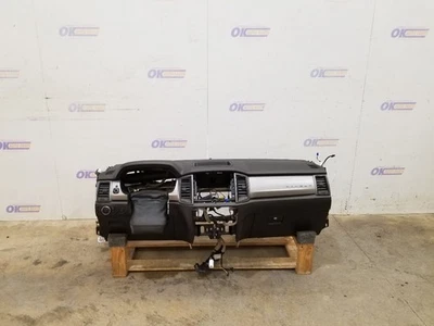 21 2021 FORD RANGER STX DASH PANEL BLACK WITH SRS, BEZEL, AND GLOVE BOX  Foto 1 de 4