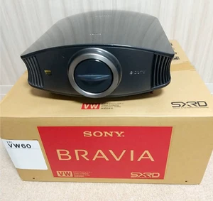 Vidéo Projecteur LCD SONY VPL-VW60 Bravia Made in Japan avec manuel télécommande - Photo 1/6