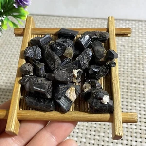 Espécimen mineral áspero piedra preciosa cristal turmalina negra natural 53 g - Imagen 1 de 10
