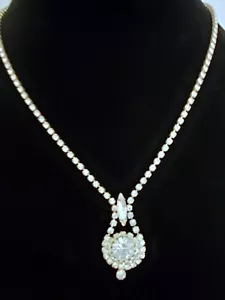 Vintage Rhinestone Large Crystal Pendant Drop Necklace 18" Excellent - Picture 1 of 11