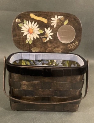 Cartera canasta decoupaged vintage de los años 70 margaritas caballos adornos de terciopelo firmada ÚNICA EN SU CLASE Foto 1 de 4