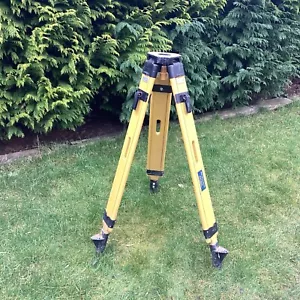 CONSTRUCTION SURVEYORS HEAVY DUTY TRIPOD LEGS - Picture 1 of 7