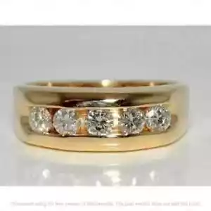 Anillo de compromiso de moissanita de corte redondo de 2 quilates enchapado en oro amarillo de 14 quilates para hombre - Imagen 1 de 7