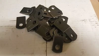 焊接钢制平板支架 25 件 - 1 英寸 x 1-1/2 英寸 x 1/8 英寸厚,3/8 孔。 — 第 1/4 张图片