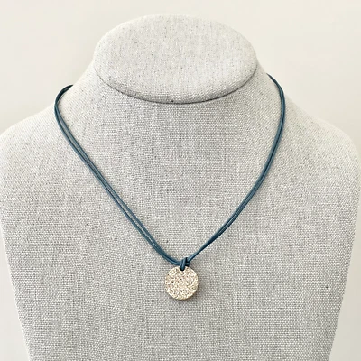 Collar Lia Sophia SPOTLIGHT Minimalista Preppy Femenino Cristal Colgante 14" Foto 1 de 4