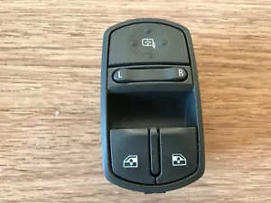 Vauxhall Corsa D Front Window Switch Drivers Side Offside 13258521 AA 2006-2014 - Picture 1 of 3