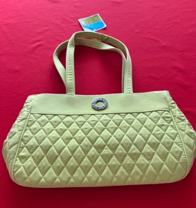 NOS VERA BRADLEY KEY LIME QUILTED MICROFIBER PURSE WITH TOGGLE CLOSURE - Picture 1 of 4