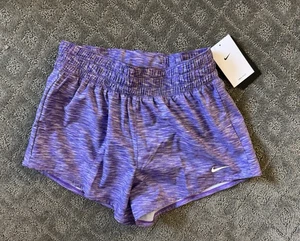NWT Women’s Nike Logo Dri-Fit Workout Running Short Size S - Picture 1 of 6