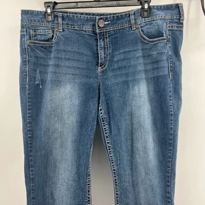 Maurices Women Jeans Size 22 Long Bootcut Stretchy blue Embellished Pockets - Picture 1 of 14