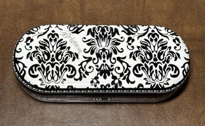 BRIGHTON Eyeglass Sunglass Metal BLACK & WHITE DESIGN Tin Case Holder EUC - Picture 1 of 14