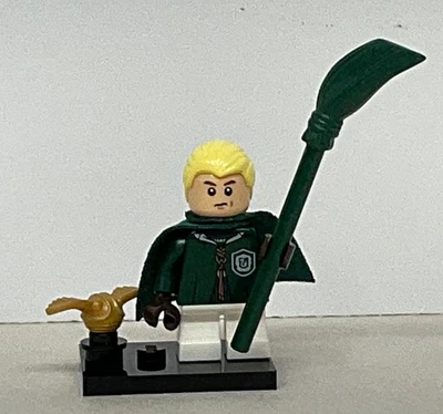 Lego Collectable Minifigure Harry Potter  71022 - Draco Malfoy (Quidditch) - Image 1 of 3