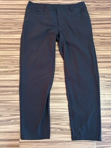 All In Motion Men's Golf Pants Straight Casual Fit Black sz 38x30 - Picture 1 of 3