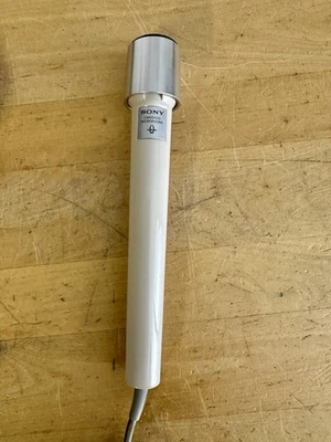 Vintage SONY CARDIOID MICROPHONE F-98 with CASE - Image 1 of 4