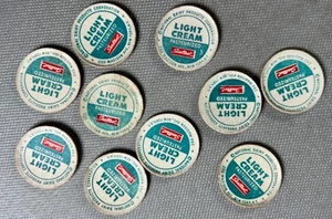 Menge 10 Vintage Sealtest Light Cream Kronkorken Pogs, kleine Größe 1" Durchmesser - Bild 1 von 1
