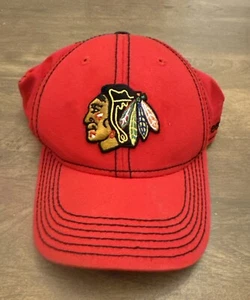 Mütze Kappe Chicago Blackhawks NHL Hockey Reebok verstellbarer Riemen hinten rot - Bild 1 von 7