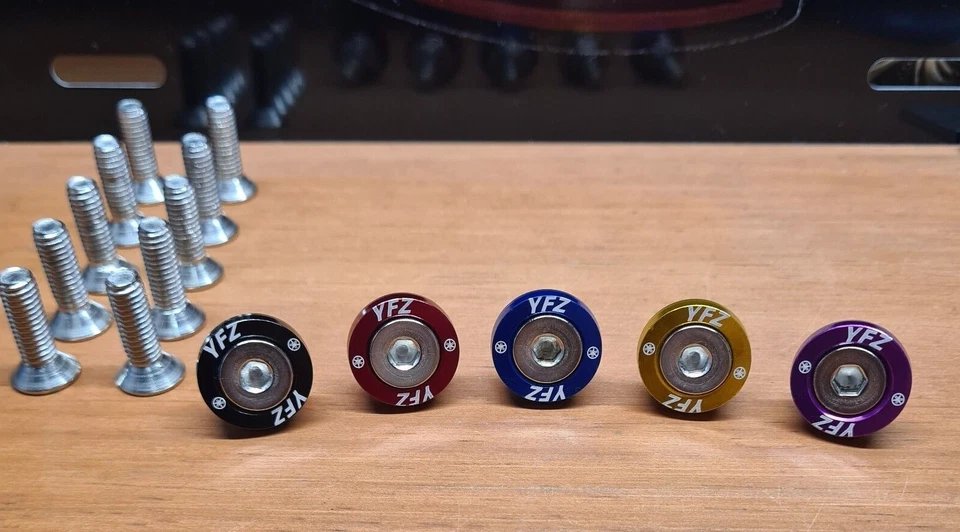 Yamaha YFZ Tornillos Pernos Guardabarros Arandela Cuerpo 10 Piezas Foto 1 de 1