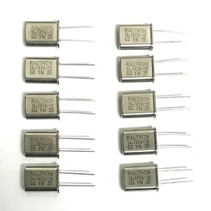 (PKG of 10) 14.7456 MHz Crystal, 18pF, HC-49/U, RALTRON A-14.7456-18 - Picture 1 of 2