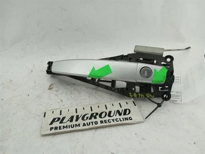 Chevrolet Camaro Coupe Driver Left Front Exterior Door Handle   2010-2015 - Изображение 1 из 4