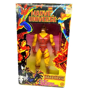 Marvel Universe Daredevil 10" Action Figure (Yellow And Red Costume) Toy Biz - Picture 1 of 10