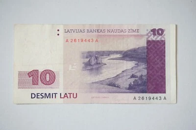 10 Latvian Lats Banknote (LVL) 1992 - Image 1 of 2