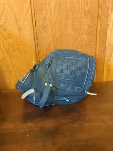 Franklin Ready To Play Glove 22733-9" RHT - Picture 1 of 5