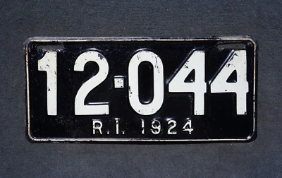 Placa de licença RHODE ISLAND de 1924 - Imagem 1 de 3