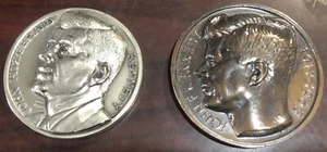 2 JOHN F KENNEDY MEDAILLE - AFFER & GEDENKMÜNZE BRONZE MEDAILLE EDWIN MARKHAM - Bild 1 von 2