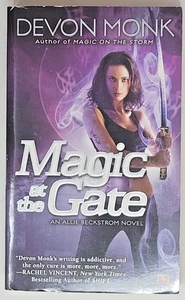 DEVON MONK SIGNED FIRST ED - Magic at the Gate, Allie Beckstrom #5 2010 - Bild 1 von 5